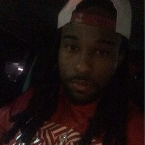 Meet your Posher, Derrick